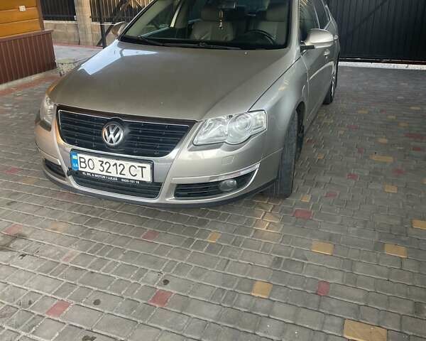 Серый Фольксваген Пассат, объемом двигателя 1.98 л и пробегом 240 тыс. км за 6300 $, фото 1 на Automoto.ua