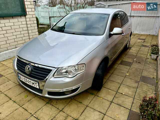 Сірий Фольксваген Пассат, об'ємом двигуна 1.97 л та пробігом 307 тис. км за 5300 $, фото 1 на Automoto.ua