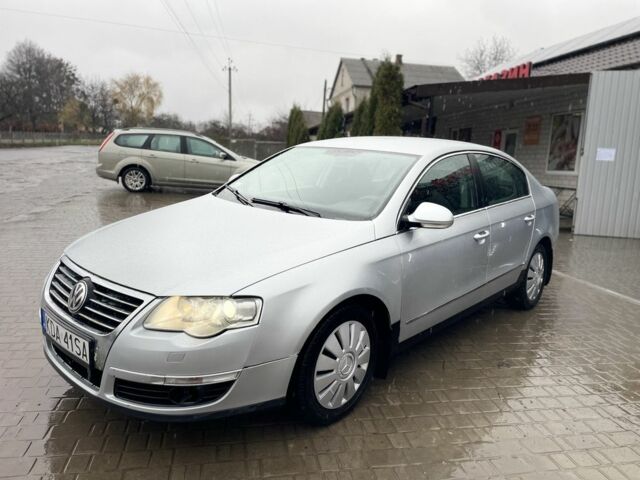 Серый Фольксваген Пассат, объемом двигателя 2 л и пробегом 400 тыс. км за 2444 $, фото 1 на Automoto.ua