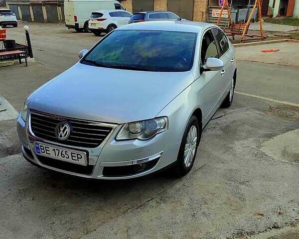 Серый Фольксваген Пассат, объемом двигателя 2 л и пробегом 270 тыс. км за 6100 $, фото 1 на Automoto.ua