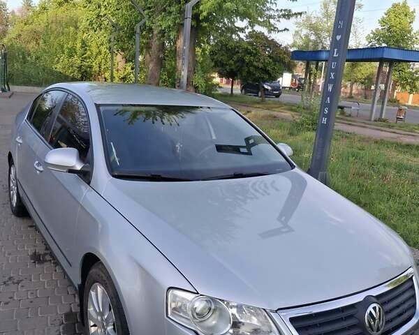 Сірий Фольксваген Пассат, об'ємом двигуна 1.98 л та пробігом 131 тис. км за 7180 $, фото 1 на Automoto.ua
