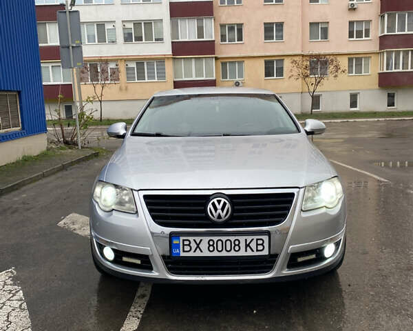 Серый Фольксваген Пассат, объемом двигателя 1.97 л и пробегом 316 тыс. км за 6800 $, фото 1 на Automoto.ua