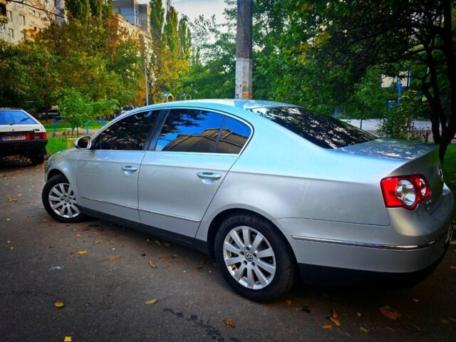 Серый Фольксваген Пассат, объемом двигателя 2 л и пробегом 226 тыс. км за 6300 $, фото 1 на Automoto.ua