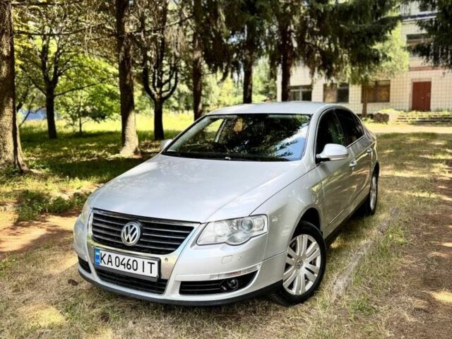 Сірий Фольксваген Пассат, об'ємом двигуна 2 л та пробігом 270 тис. км за 4760 $, фото 1 на Automoto.ua