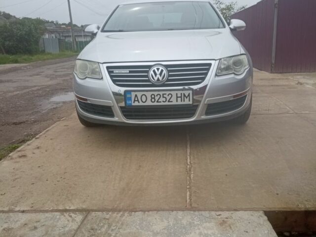 Серый Фольксваген Пассат, объемом двигателя 1.9 л и пробегом 290 тыс. км за 6500 $, фото 1 на Automoto.ua