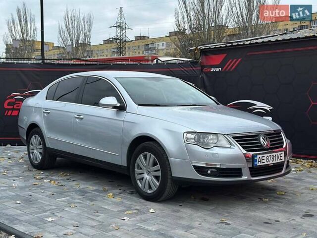 Сірий Фольксваген Пассат, об'ємом двигуна 1.98 л та пробігом 219 тис. км за 7500 $, фото 1 на Automoto.ua