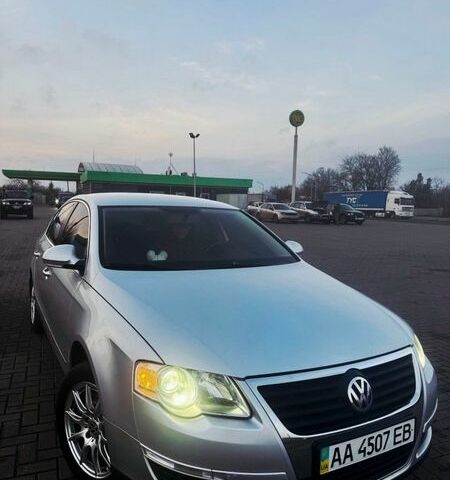 Серый Фольксваген Пассат, объемом двигателя 1.98 л и пробегом 242 тыс. км за 5299 $, фото 1 на Automoto.ua