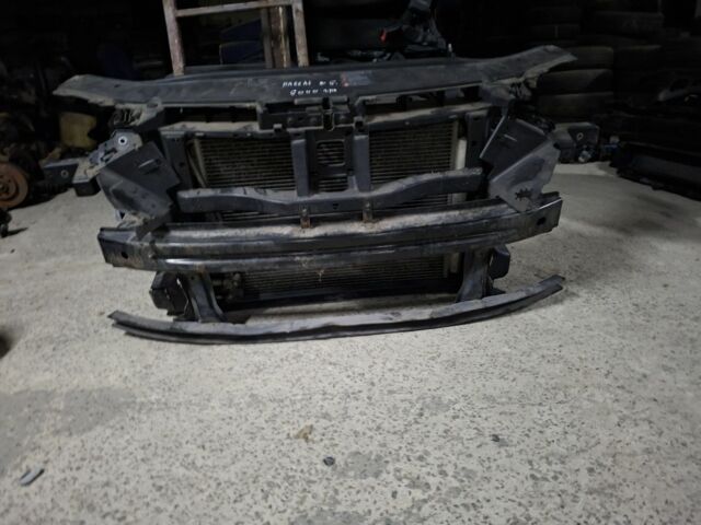 Сірий Фольксваген Пассат, об'ємом двигуна 0 л та пробігом 100 тис. км за 250 $, фото 1 на Automoto.ua