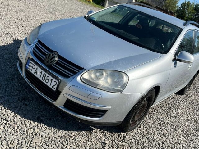 Серый Фольксваген Пассат, объемом двигателя 1.9 л и пробегом 400 тыс. км за 2800 $, фото 1 на Automoto.ua