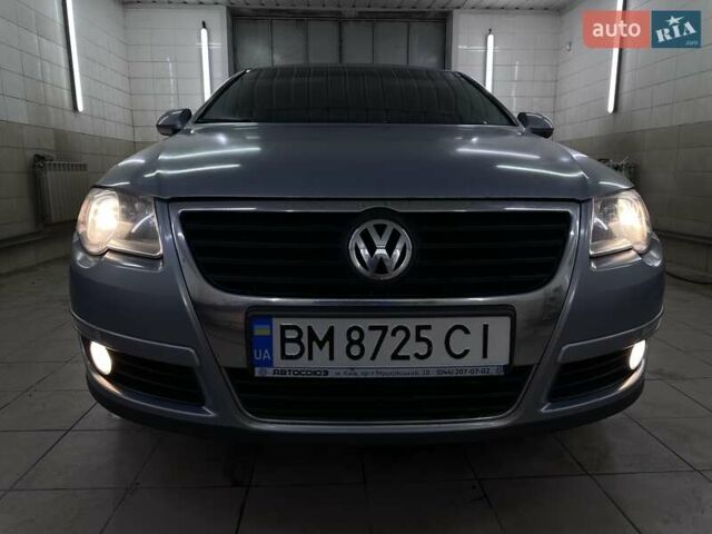 Серый Фольксваген Пассат, объемом двигателя 1.8 л и пробегом 290 тыс. км за 5499 $, фото 1 на Automoto.ua