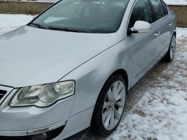 Сірий Фольксваген Пассат, об'ємом двигуна 1.8 л та пробігом 200 тис. км за 3490 $, фото 1 на Automoto.ua