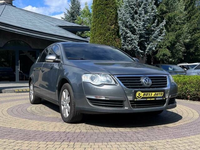 Сірий Фольксваген Пассат, об'ємом двигуна 0 л та пробігом 222 тис. км за 7190 $, фото 1 на Automoto.ua