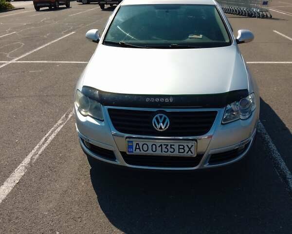 Сірий Фольксваген Пассат, об'ємом двигуна 1.78 л та пробігом 233 тис. км за 7100 $, фото 1 на Automoto.ua