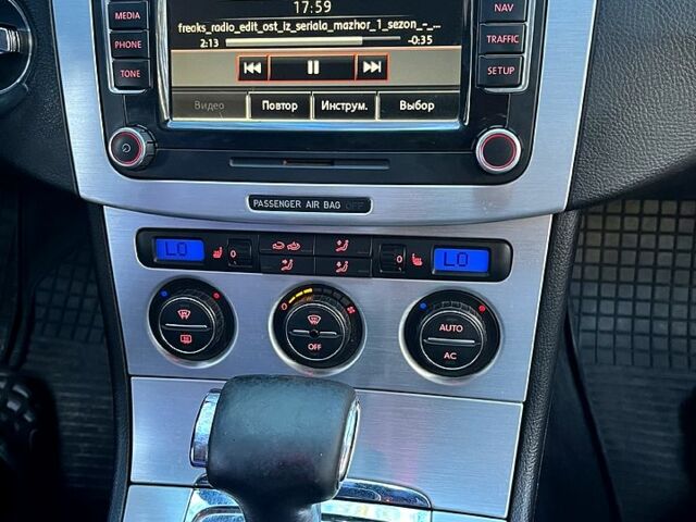 Серый Фольксваген Пассат, объемом двигателя 1.8 л и пробегом 289 тыс. км за 6500 $, фото 1 на Automoto.ua