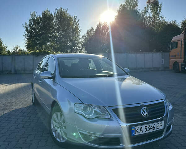 Серый Фольксваген Пассат, объемом двигателя 1.97 л и пробегом 294 тыс. км за 7400 $, фото 1 на Automoto.ua