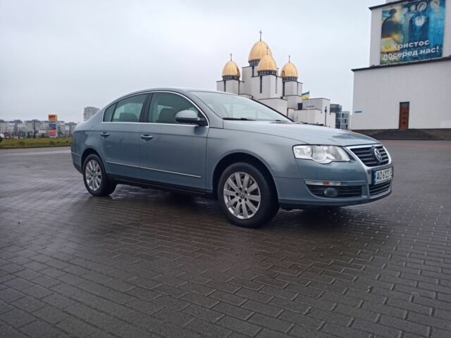 Серый Фольксваген Пассат, объемом двигателя 1.8 л и пробегом 97 тыс. км за 8900 $, фото 1 на Automoto.ua