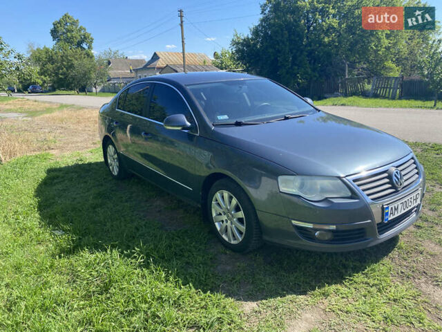 Серый Фольксваген Пассат, объемом двигателя 2 л и пробегом 262 тыс. км за 8600 $, фото 1 на Automoto.ua