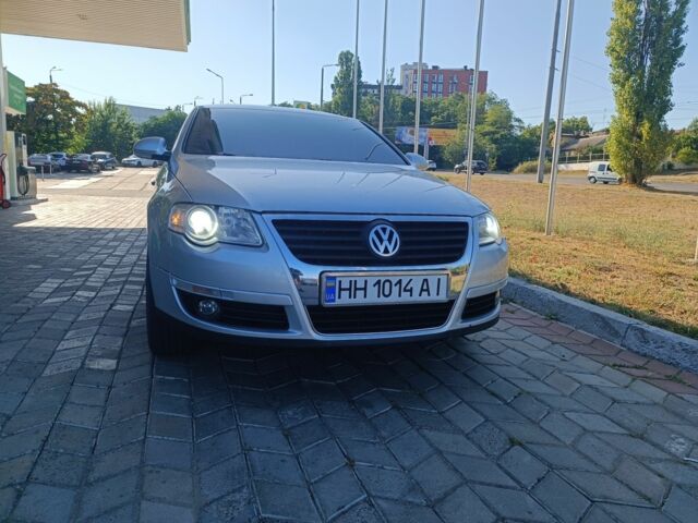 Серый Фольксваген Пассат, объемом двигателя 1.8 л и пробегом 189 тыс. км за 6800 $, фото 1 на Automoto.ua