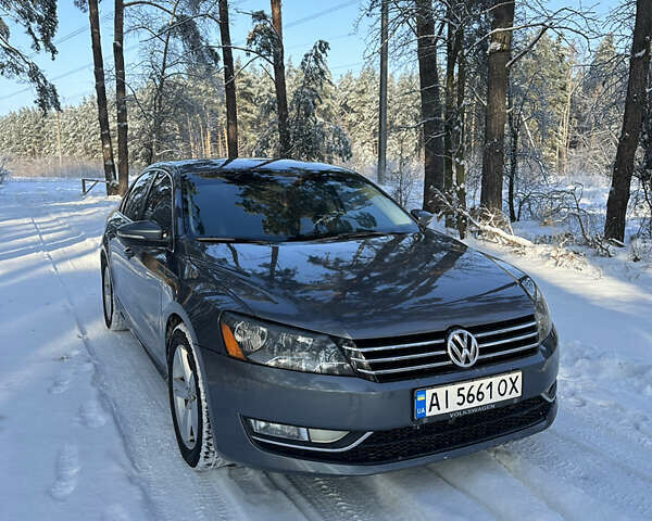 Серый Фольксваген Пассат, объемом двигателя 2.48 л и пробегом 254 тыс. км за 8500 $, фото 1 на Automoto.ua