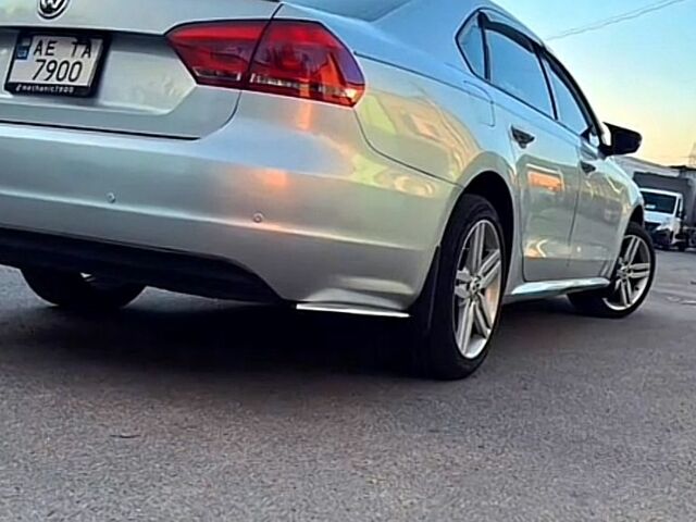 Серый Фольксваген Пассат, объемом двигателя 2.5 л и пробегом 309 тыс. км за 8200 $, фото 1 на Automoto.ua