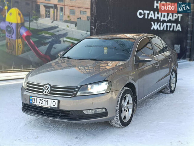 Серый Фольксваген Пассат, объемом двигателя 1.8 л и пробегом 290 тыс. км за 7850 $, фото 1 на Automoto.ua