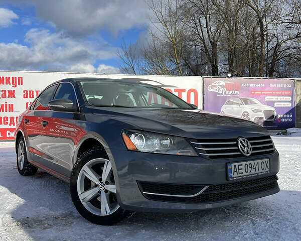 Сірий Фольксваген Пассат, об'ємом двигуна 2.5 л та пробігом 223 тис. км за 9800 $, фото 1 на Automoto.ua