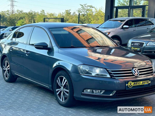 Серый Фольксваген Пассат, объемом двигателя 1.4 л и пробегом 315 тыс. км за 8500 $, фото 1 на Automoto.ua