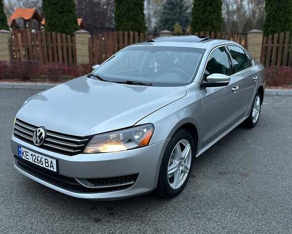 Сірий Фольксваген Пассат, об'ємом двигуна 2.48 л та пробігом 216 тис. км за 8250 $, фото 1 на Automoto.ua