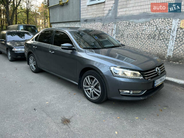 Серый Фольксваген Пассат, объемом двигателя 1.97 л и пробегом 154 тыс. км за 13999 $, фото 1 на Automoto.ua