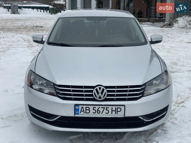 Серый Фольксваген Пассат, объемом двигателя 2.48 л и пробегом 230 тыс. км за 9800 $, фото 1 на Automoto.ua