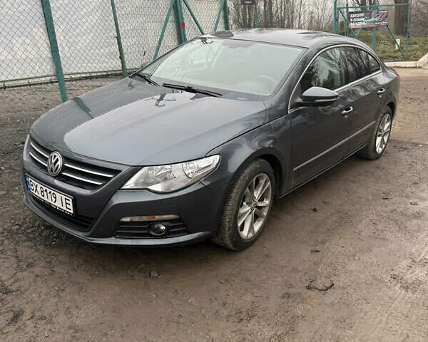 Сірий Фольксваген Пассат, об'ємом двигуна 1.8 л та пробігом 208 тис. км за 8500 $, фото 1 на Automoto.ua