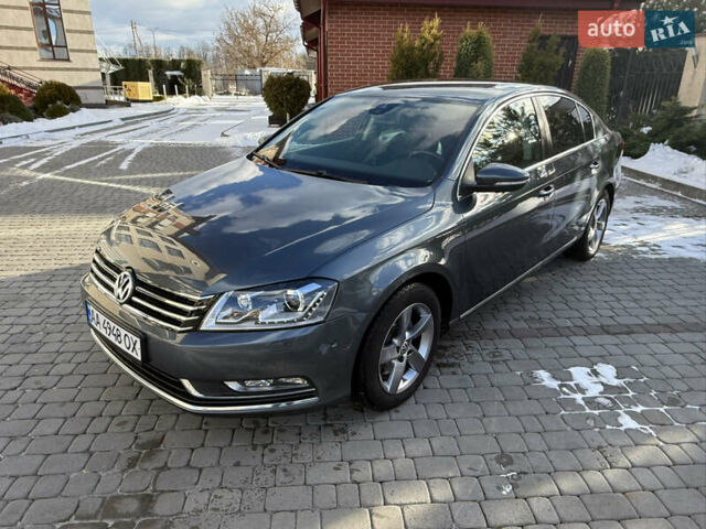 Серый Фольксваген Пассат, объемом двигателя 1.8 л и пробегом 98 тыс. км за 10800 $, фото 1 на Automoto.ua