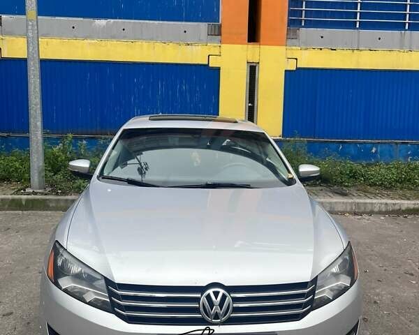 Сірий Фольксваген Пассат, об'ємом двигуна 2.5 л та пробігом 345 тис. км за 8500 $, фото 1 на Automoto.ua