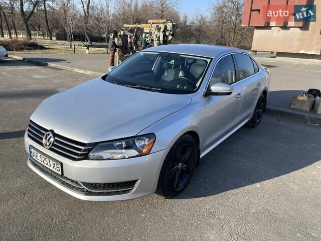 Серый Фольксваген Пассат, объемом двигателя 2.5 л и пробегом 116 тыс. км за 11500 $, фото 1 на Automoto.ua