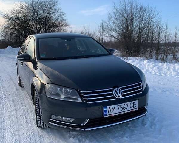 Серый Фольксваген Пассат, объемом двигателя 1.97 л и пробегом 270 тыс. км за 10400 $, фото 1 на Automoto.ua