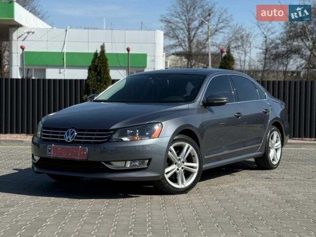 Серый Фольксваген Пассат, объемом двигателя 1.97 л и пробегом 163 тыс. км за 12900 $, фото 1 на Automoto.ua