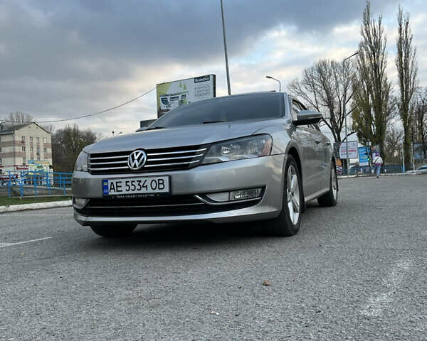 Сірий Фольксваген Пассат, об'ємом двигуна 2.5 л та пробігом 150 тис. км за 11700 $, фото 1 на Automoto.ua