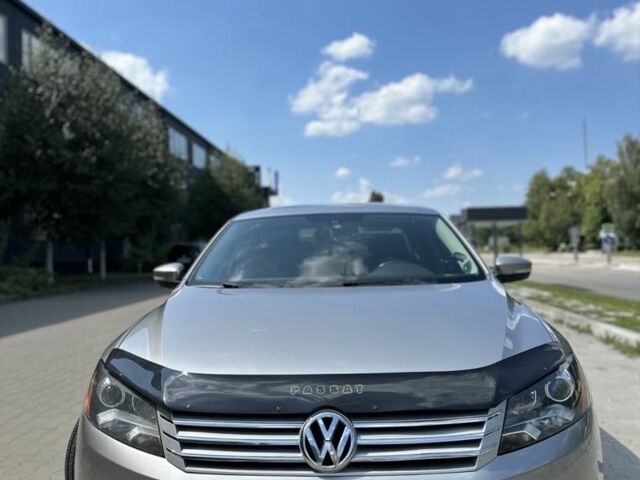 Сірий Фольксваген Пассат, об'ємом двигуна 2.5 л та пробігом 255 тис. км за 8700 $, фото 1 на Automoto.ua