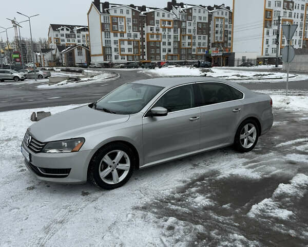 Серый Фольксваген Пассат, объемом двигателя 2.5 л и пробегом 207 тыс. км за 10500 $, фото 1 на Automoto.ua