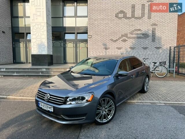 Серый Фольксваген Пассат, объемом двигателя 2.48 л и пробегом 252 тыс. км за 9700 $, фото 1 на Automoto.ua