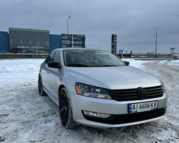 Серый Фольксваген Пассат, объемом двигателя 2.5 л и пробегом 171 тыс. км за 8400 $, фото 1 на Automoto.ua