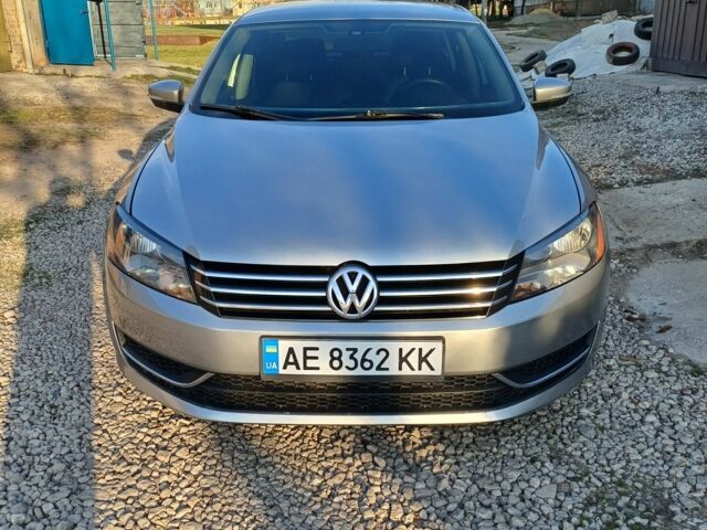 Серый Фольксваген Пассат, объемом двигателя 2.5 л и пробегом 260 тыс. км за 8700 $, фото 1 на Automoto.ua