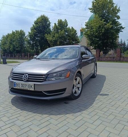 Серый Фольксваген Пассат, объемом двигателя 2.48 л и пробегом 200 тыс. км за 10800 $, фото 1 на Automoto.ua