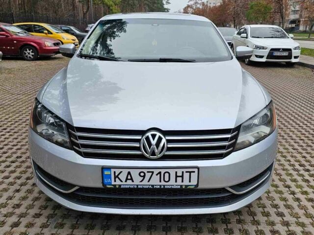 Серый Фольксваген Пассат, объемом двигателя 2.5 л и пробегом 292 тыс. км за 8700 $, фото 1 на Automoto.ua