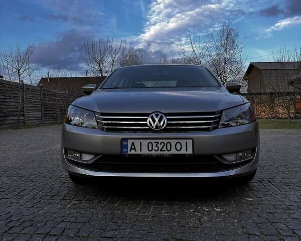 Серый Фольксваген Пассат, объемом двигателя 2 л и пробегом 220 тыс. км за 11700 $, фото 1 на Automoto.ua