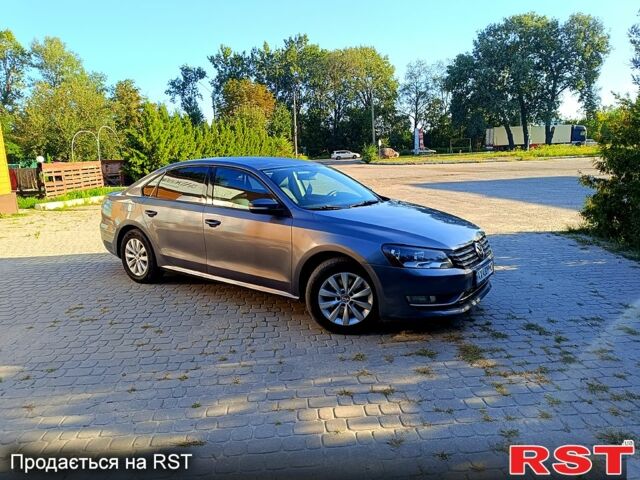 Серый Фольксваген Пассат, объемом двигателя 2.5 л и пробегом 170 тыс. км за 7700 $, фото 1 на Automoto.ua