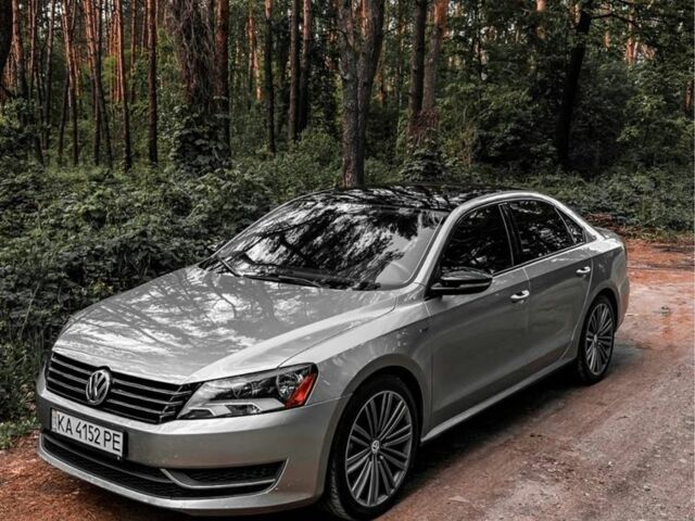 Серый Фольксваген Пассат, объемом двигателя 2.5 л и пробегом 240 тыс. км за 11500 $, фото 1 на Automoto.ua