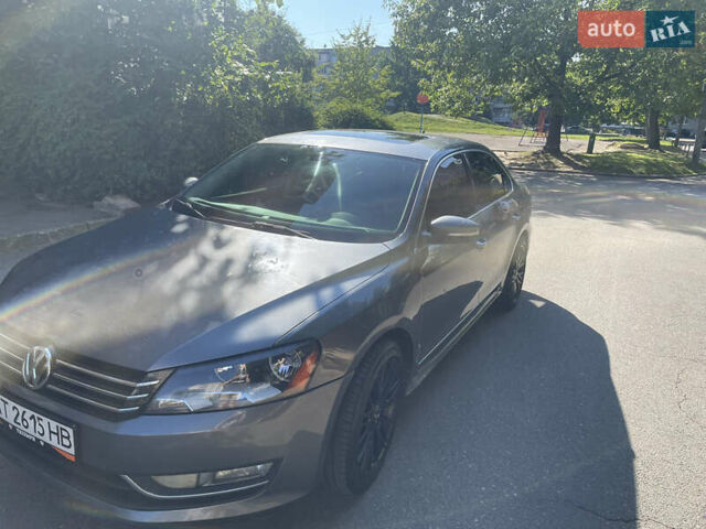 Фольксваген Пассат 2013 в Львове на Automoto.ua Серый Фольксваген Пассат, объемом двигателя 2 л и пробегом 175 тыс. км за 11900 $, фото 1 на Automoto.ua