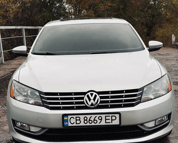 Фольксваген Пассат 2013 у Прилуках на Automoto.ua Сірий Фольксваген Пассат, об'ємом двигуна 2 л та пробігом 178 тис. км за 12500 $, фото 1 на Automoto.ua