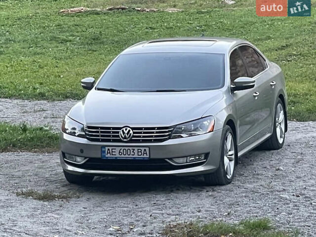 Сірий Фольксваген Пассат, об'ємом двигуна 2 л та пробігом 186 тис. км за 12500 $, фото 1 на Automoto.ua